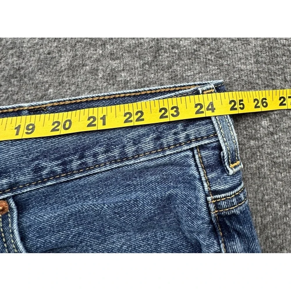 Levis 550 Relaxed Fit Mens Blue Jeans‎ Mens Size 50x32 Fits 50x31 Denim *Hole*